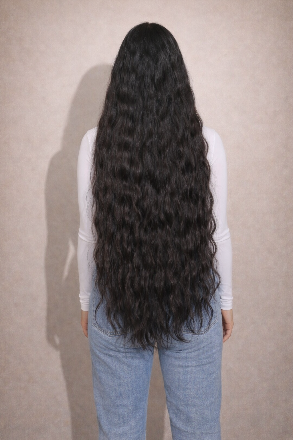 Human Hair Extensions. Natural Black